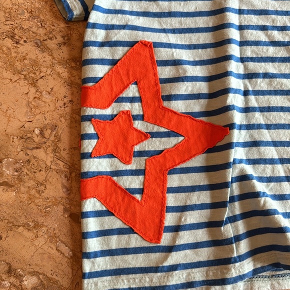 Mini Boden Appliqué T-shirt with star 9-10 - Picture 3 of 4